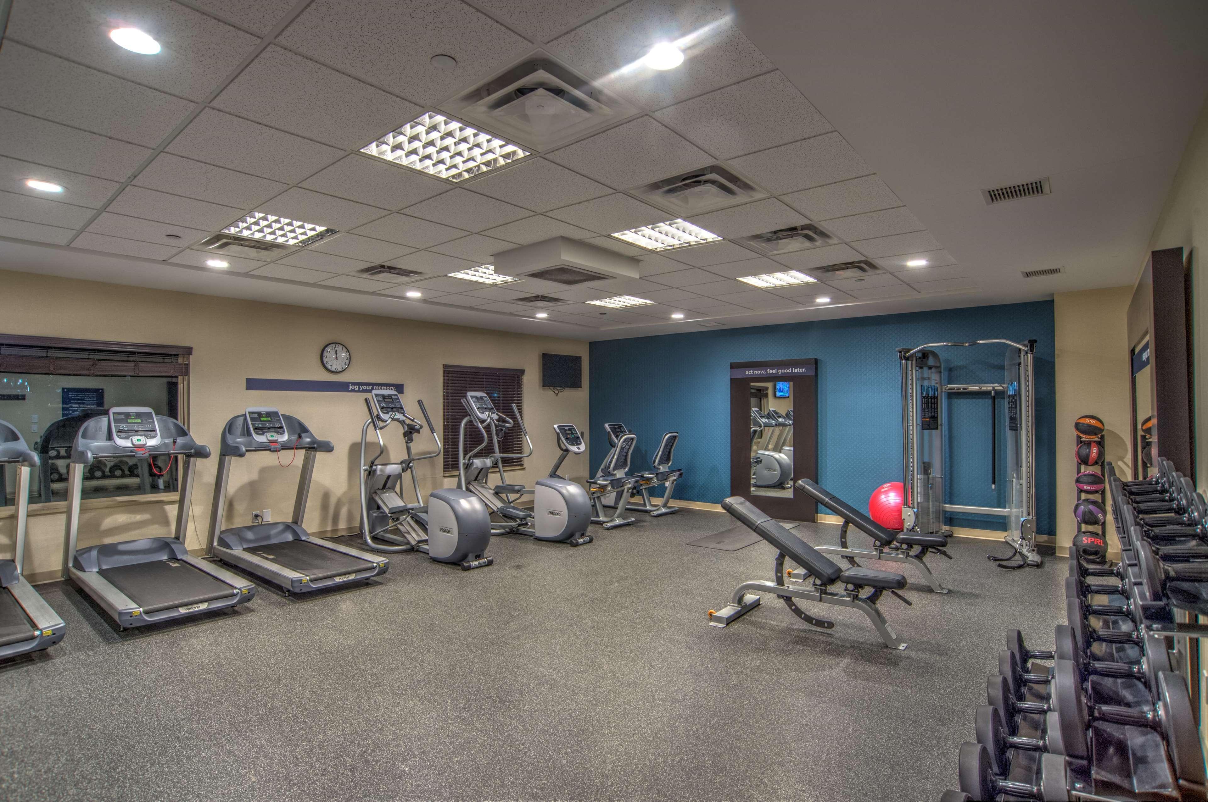 Hampton Inn & Suites East Gate Риджайна Екстериор снимка