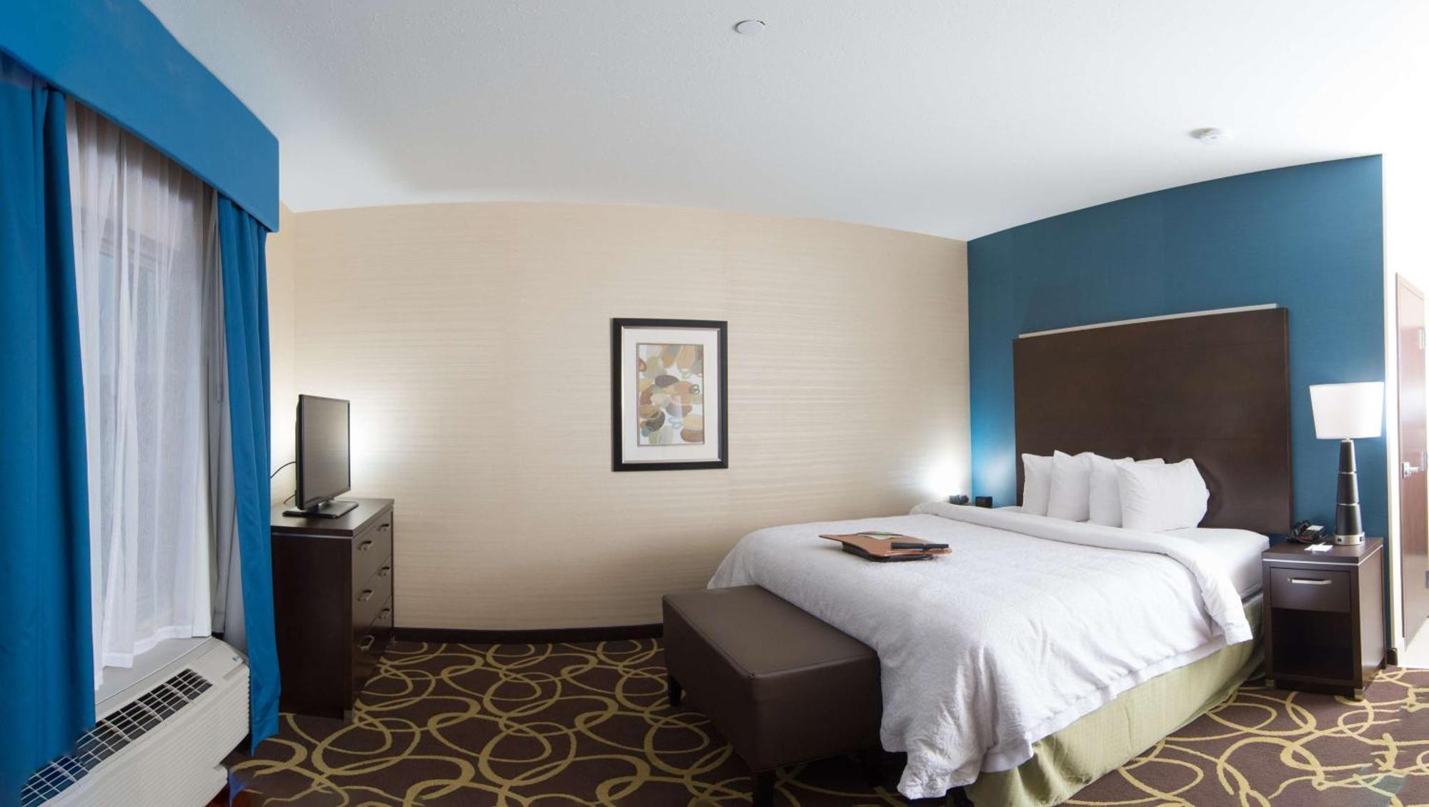 Hampton Inn & Suites East Gate Риджайна Екстериор снимка